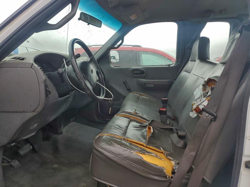 Photo 7 from auction – 2001 FORD F150 with VIN 1FTRX17W61NB73481