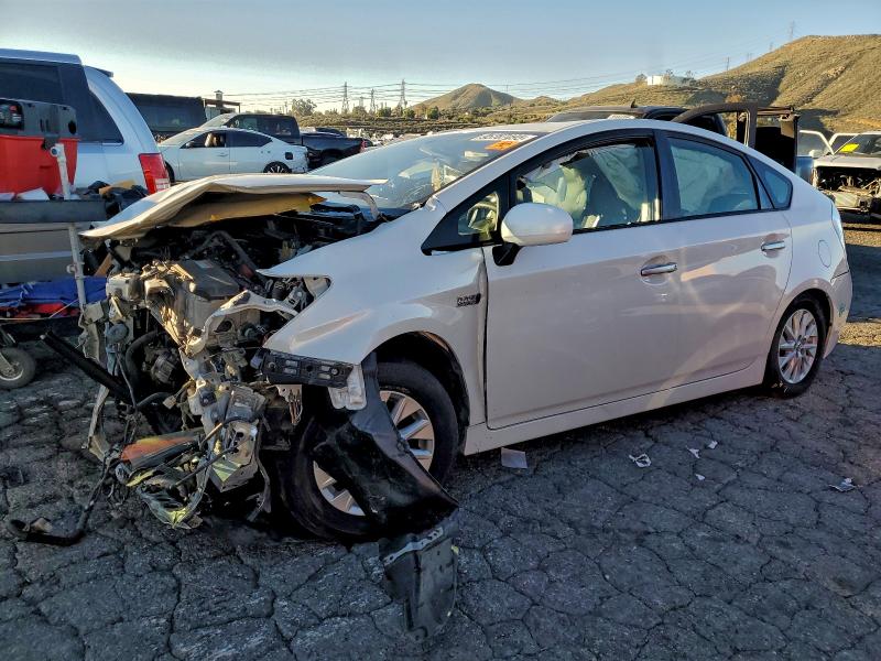 TOYOTA PRIUS PLUG 2014 con VIN JTDKN3DPXE3052566 - Foto de la subasta