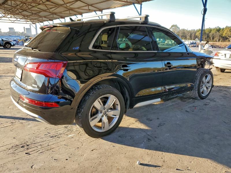 Photo 3 from auction – 2019 AUDI Q5 PREMIUM with VIN WA1ANAFY2K2087376
