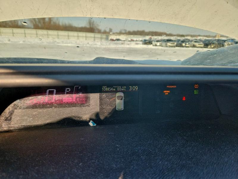 Photo 9 from auction – 2015 TOYOTA PRIUS C with VIN JTDKDTB30F1581475