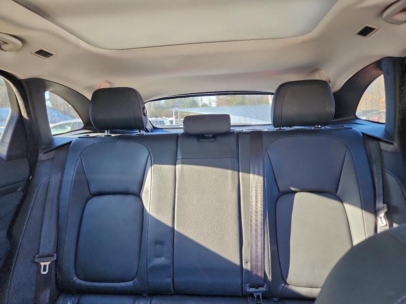 Photo 10 from auction – 2018 JAGUAR F-PACE PRE with VIN SADCJ2FN4JA273161