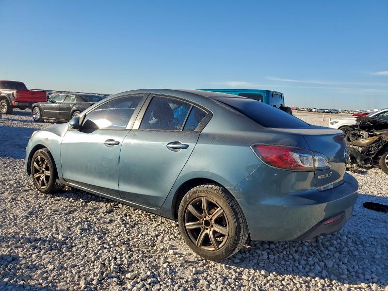 Foto 2 de la subasta – 2011 MAZDA 3 I con VIN JM1BL1UF4B1486880