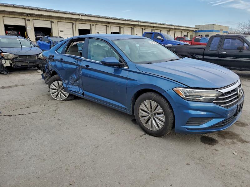 Photo 4 from auction – 2020 VOLKSWAGEN JETTA S with VIN 3VWCB7BU2LM028932