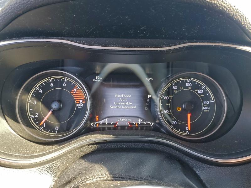 Photo 9 from auction – 2019 JEEP CHEROKEE T with VIN 1C4PJMBX1KD458865