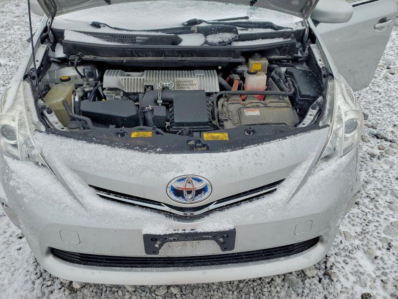 Photo 11 from auction – 2014 TOYOTA PRIUS V with VIN JTDZN3EU2E3337068