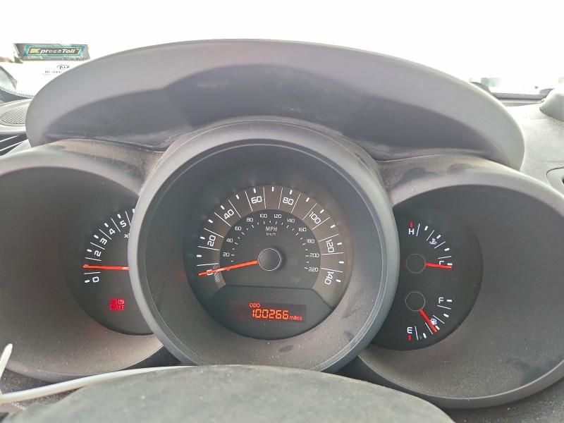 Photo 9 from auction – 2011 KIA SOUL with VIN KNDJT2A10B7718270