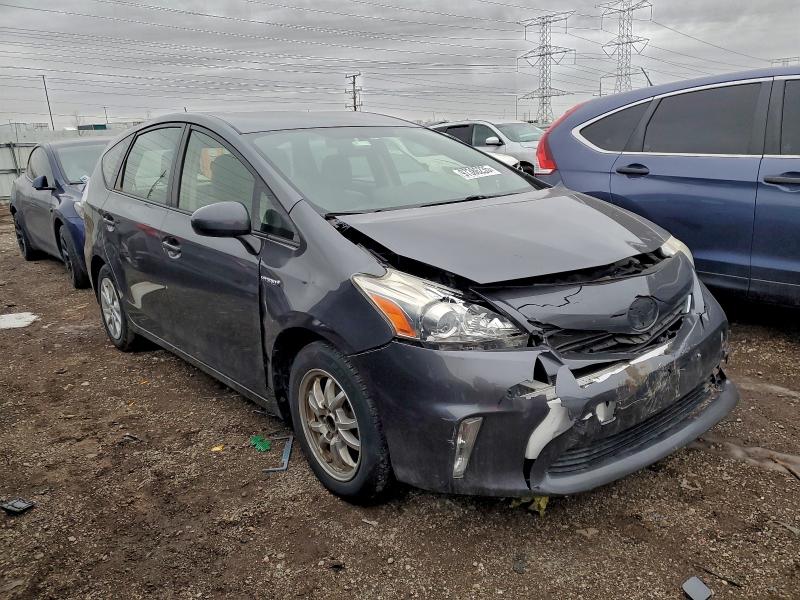 Photo 4 from auction – 2012 TOYOTA PRIUS V with VIN JTDZN3EU4C3164683
