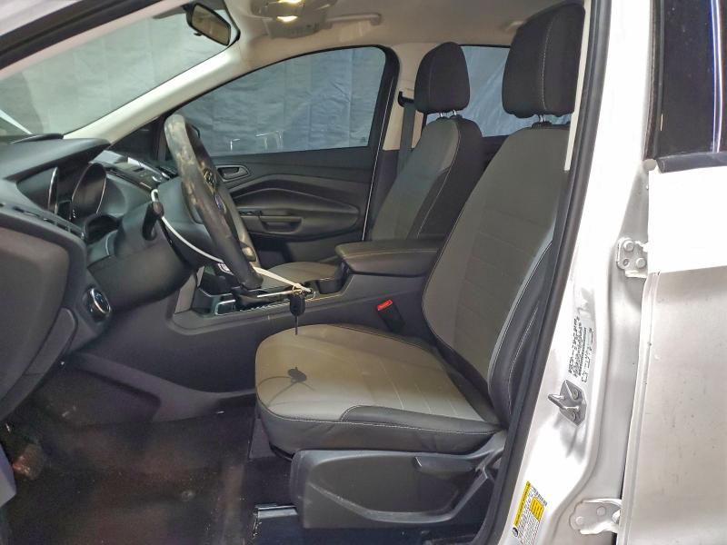 Photo 7 from auction – 2017 FORD ESCAPE S with VIN 1FMCU0F71HUB75394