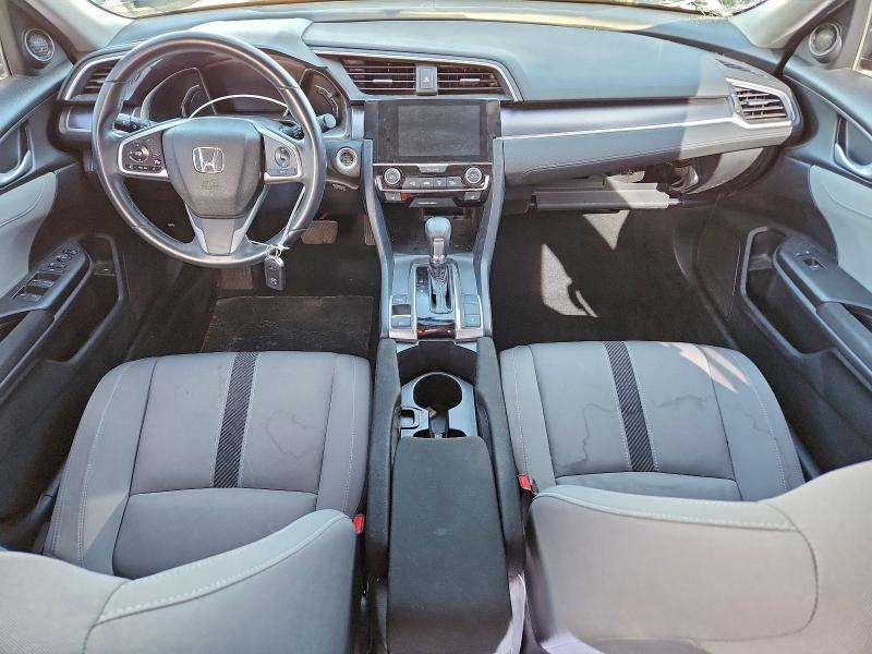 Photo 8 from auction – 2018 HONDA CIVIC EX with VIN JHMFC1F36JX016574