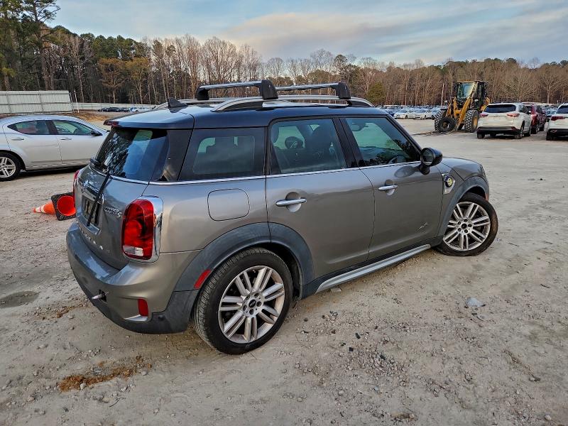 Photo 3 from auction – 2019 MINI COOPER S E with VIN WMZYU7C50K3F93645