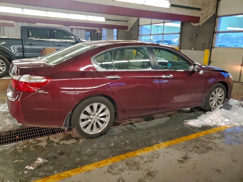 Photo 3 from auction – 2014 HONDA ACCORD with VIN 1HGCR2F72EA229933