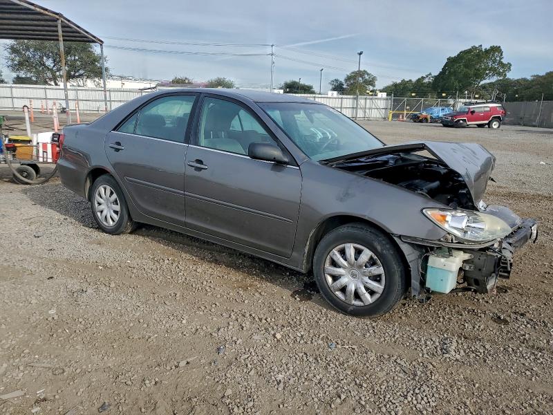 Photo 4 from auction – 2005 TOYOTA CAMRY with VIN 4T1BE32K25U971359