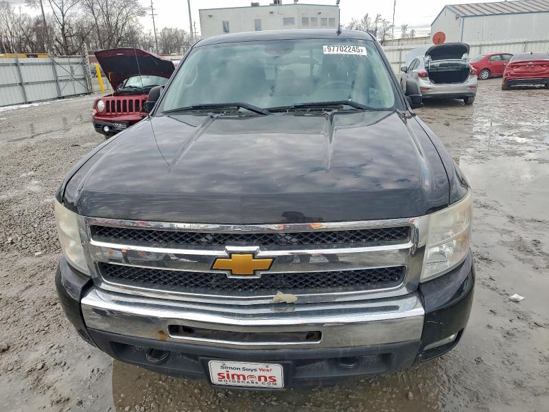 Photo 5 from auction – 2011 CHEVROLET SILVERADO with VIN 1GCRKSE36BZ356113