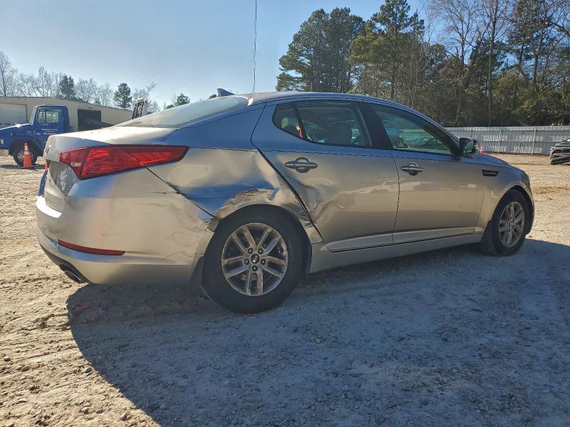 Photo 3 from auction – 2011 KIA OPTIMA LX with VIN KNAGM4A76B5183431