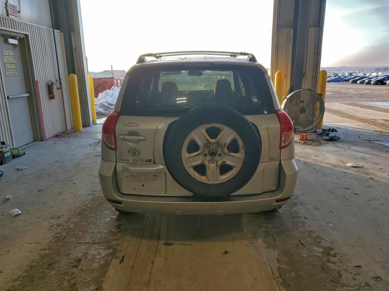 Photo 6 from auction – 2007 TOYOTA RAV4 with VIN JTMBD33V676023649
