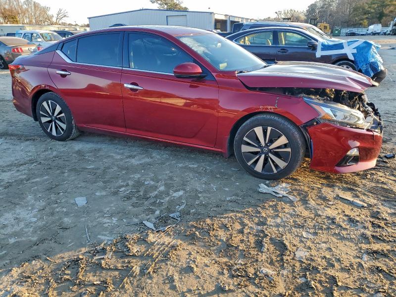 Photo 4 from auction – 2019 NISSAN ALTIMA SL with VIN 1N4BL4EV7KC202224