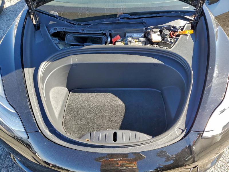 Photo 11 from auction – 2019 TESLA MODEL 3 with VIN 5YJ3E1EA4KF198771
