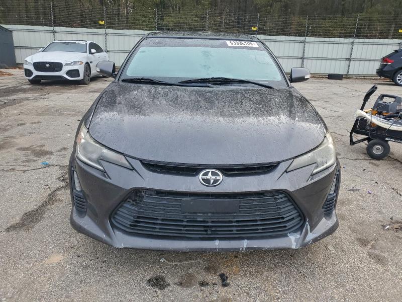 Photo 5 from auction – 2016 TOYOTA SCION TC with VIN JTKJF5C73GJ021737