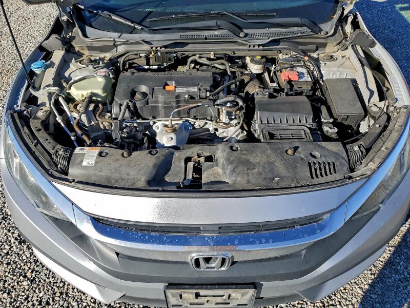 Photo 11 from auction – 2018 HONDA CIVIC LX with VIN 2HGFC2F52JH598090