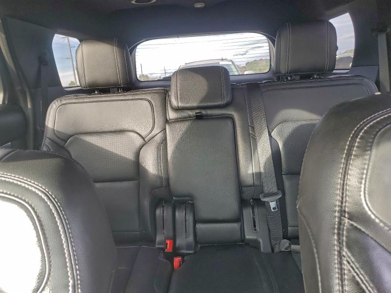 Photo 10 from auction – 2018 FORD EXPLORER L with VIN 1FM5K7F81JGA52196