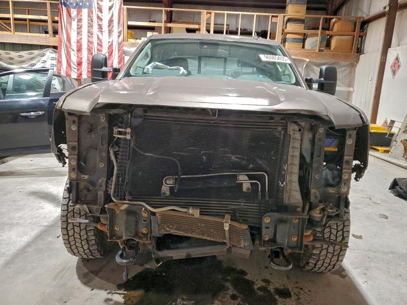 Photo 5 from auction – 2015 GMC SIERRA K35 with VIN 1GT423E83FF193858