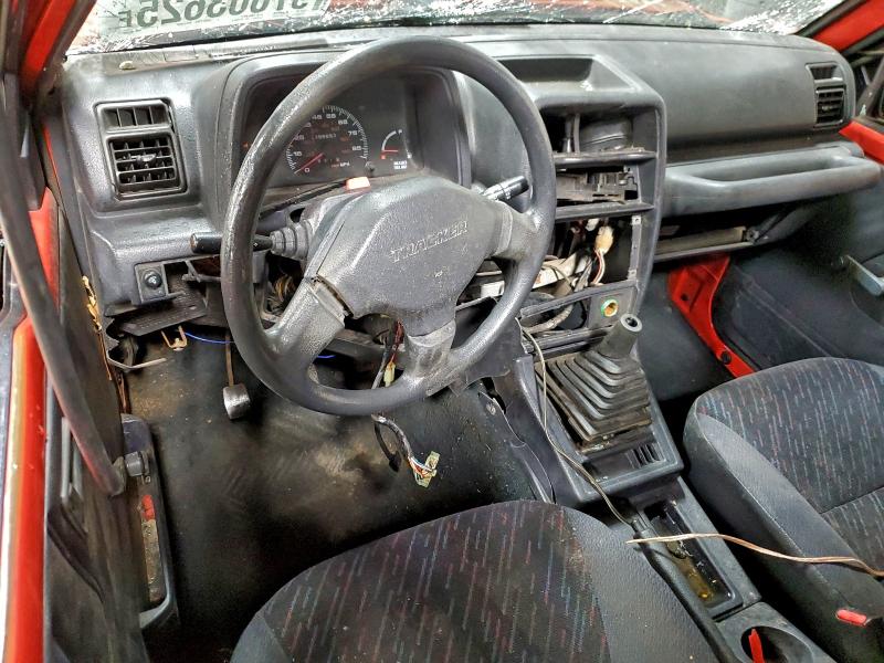 Photo 8 from auction – 1995 GEO TRACKER with VIN 2CNBE18U1S6925545