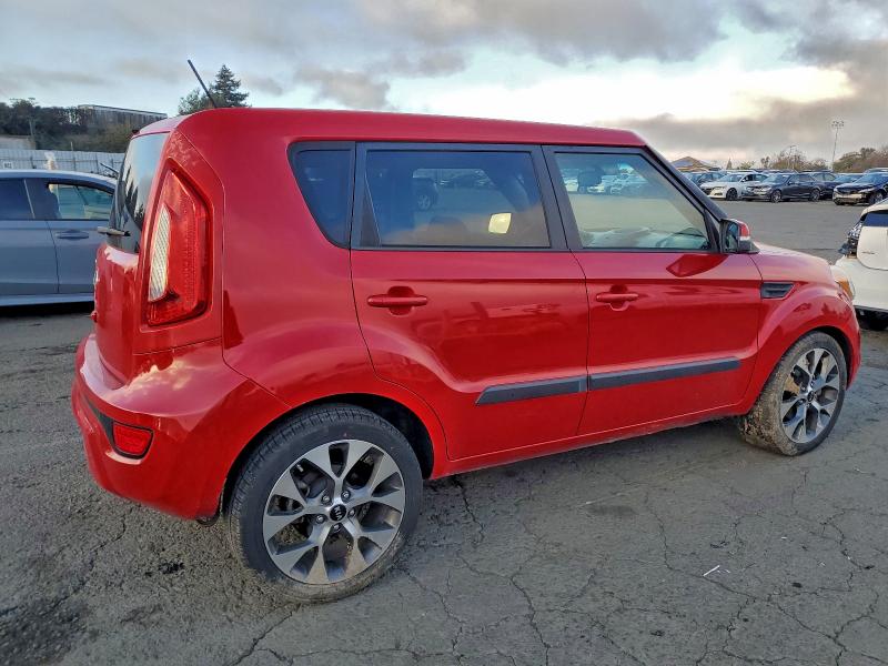 Снимка 3 от търг – 2012 KIA SOUL + с VIN KNDJT2A60C7438202
