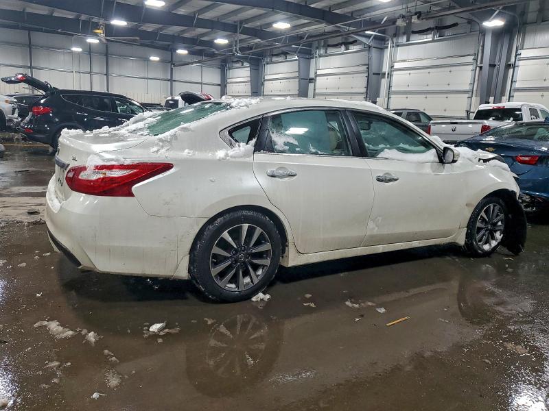 Photo 3 from auction – 2016 NISSAN ALTIMA 2.5 with VIN 1N4AL3AP3GC144682