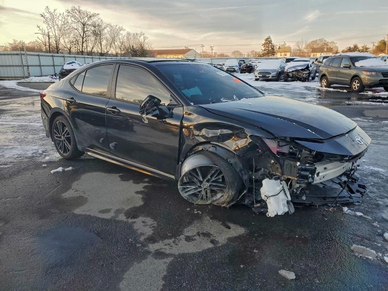 Photo 4 from auction – 2025 TOYOTA CAMRY with VIN 4T1DBADK9SU027055