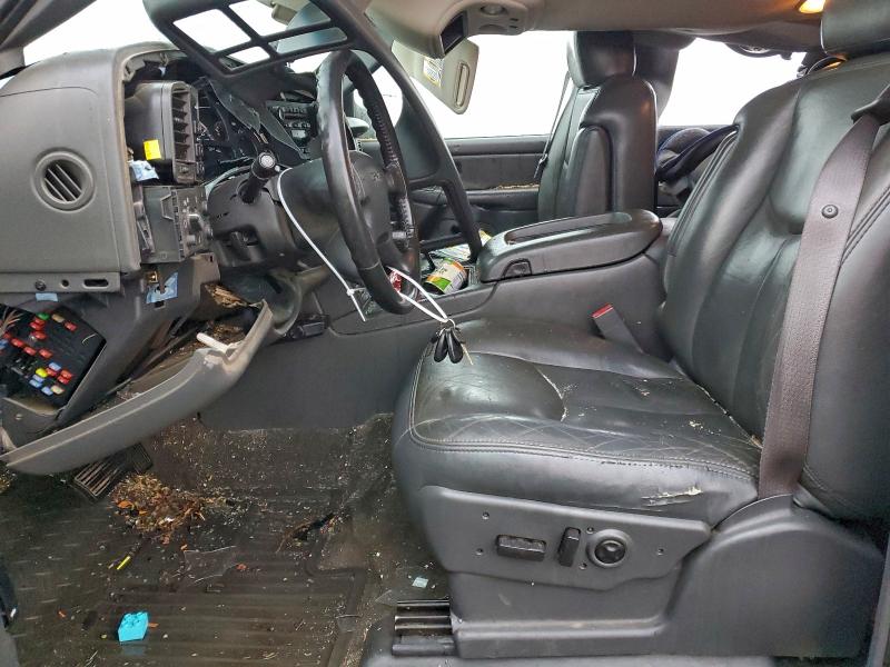 Photo 7 from auction – 2005 GMC SIERRA K25 with VIN 1GTHK29285E208991