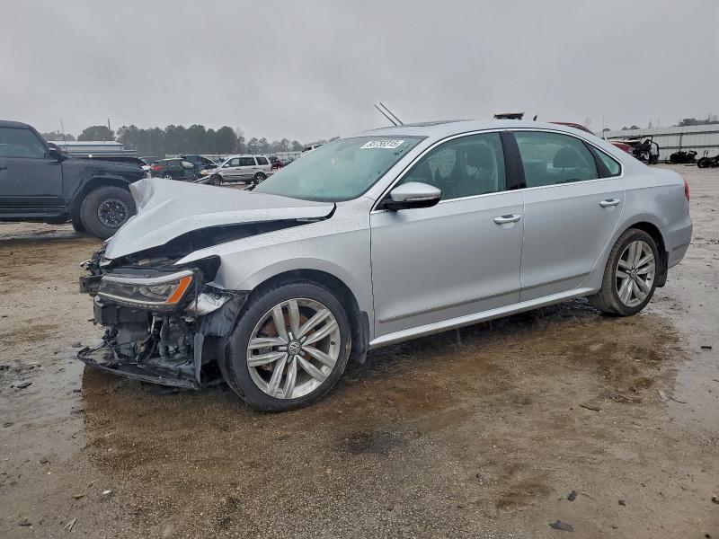 VOLKSWAGEN PASSAT 2016 with VIN 1VWCT7A36GC002010 - Photo from auction