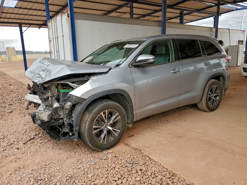 TOYOTA HIGHLANDER 2016 مع رقم تعريف المركبة 5TDJKRFH8GS318438 - صورة من المزاد