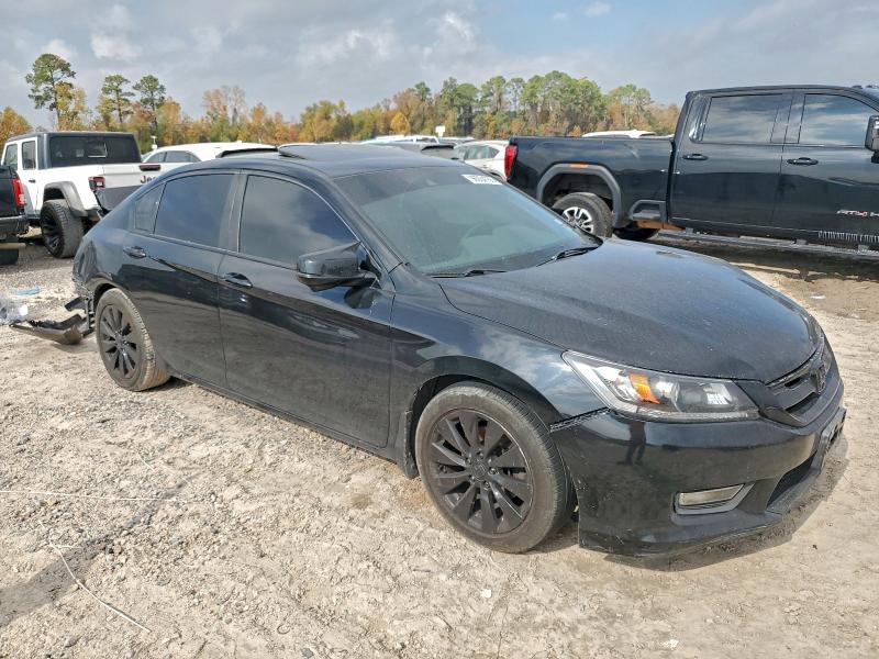 Photo 4 from auction – 2014 HONDA ACCORD with VIN 1HGCR2F83EA804095