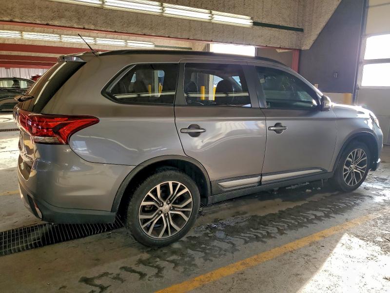 Photo 3 from auction – 2016 MITSUBISHI OUTLANDER with VIN JA4AZ3A39GZ001359