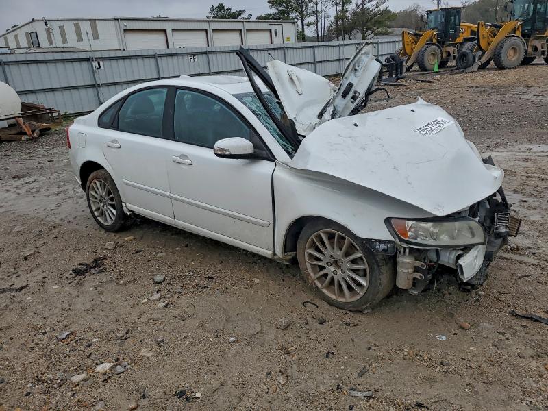 Photo 4 from auction – 2011 VOLVO S40 with VIN YV1672MS1B2548264