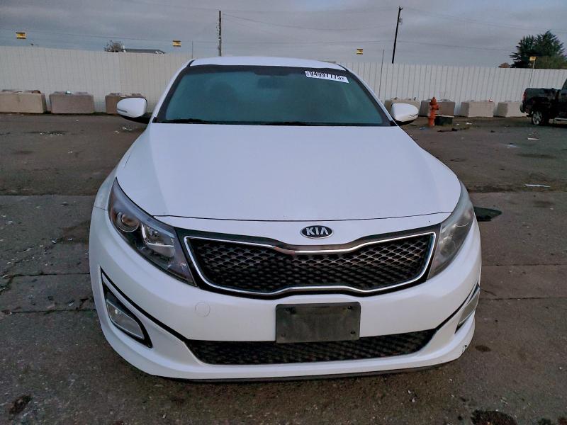 Photo 5 from auction – 2015 KIA OPTIMA LX with VIN KNAGM4A72F5547608