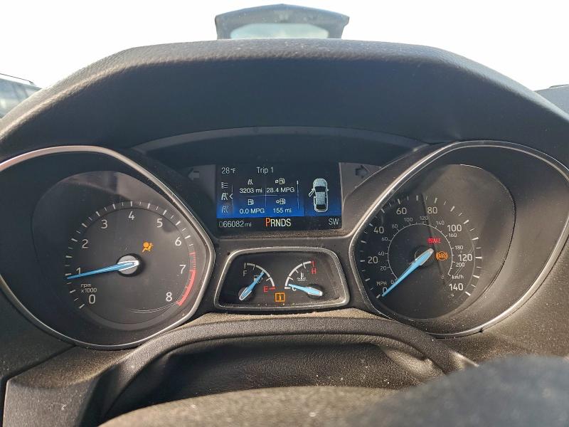 Photo 9 from auction – 2015 FORD FOCUS SE with VIN 1FADP3K20FL237971