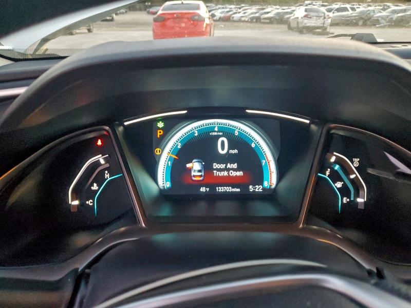 Photo 9 from auction – 2017 HONDA CIVIC EX with VIN 19XFC2F77HE009556