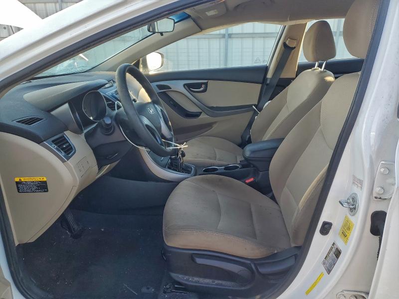 Photo 7 from auction – 2016 HYUNDAI ELANTRA SE with VIN 5NPDH4AE3GH683109