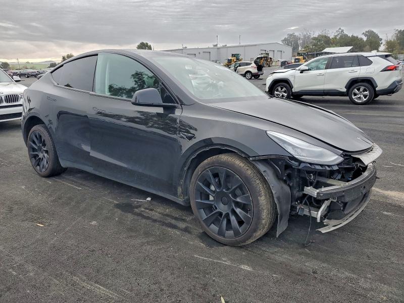 Zdjęcie 4 z aukcji – 2021 TESLA MODEL Y z VIN 5YJYGDEE9MF303084