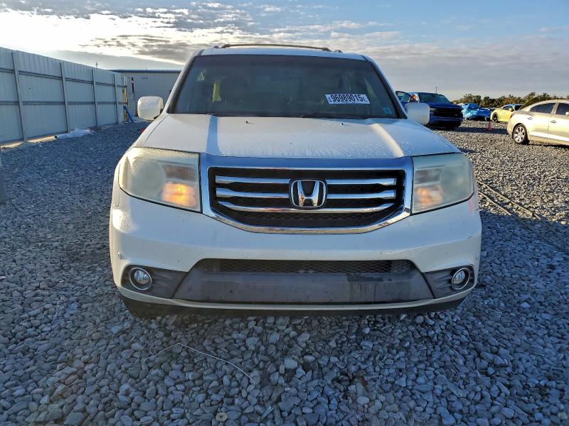 Photo 5 from auction – 2012 HONDA PILOT TOUR with VIN 5FNYF3H90CB027128