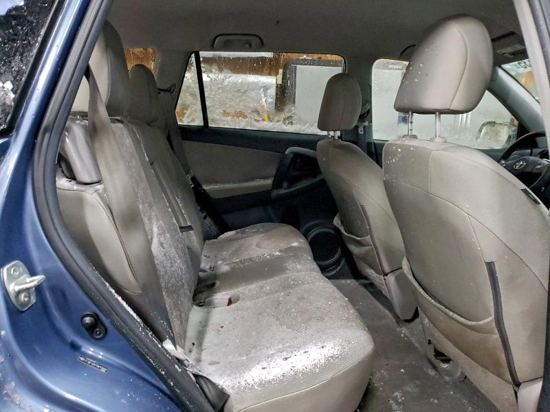 Photo 11 from auction – 2012 TOYOTA RAV4 with VIN 2T3BF4DV7CW178007