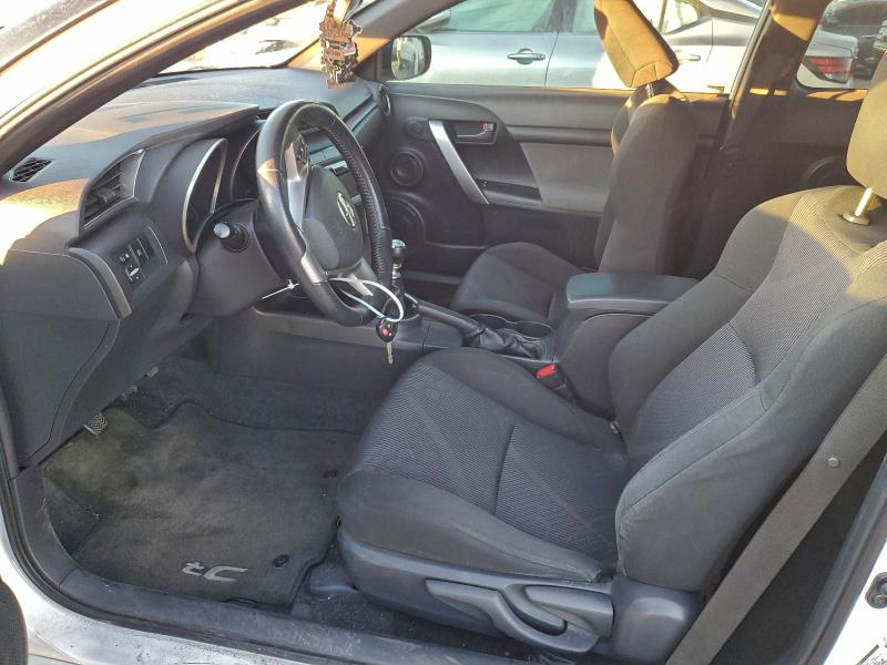 Photo 7 from auction – 2011 TOYOTA SCION TC with VIN JTKJF5C76B3022555