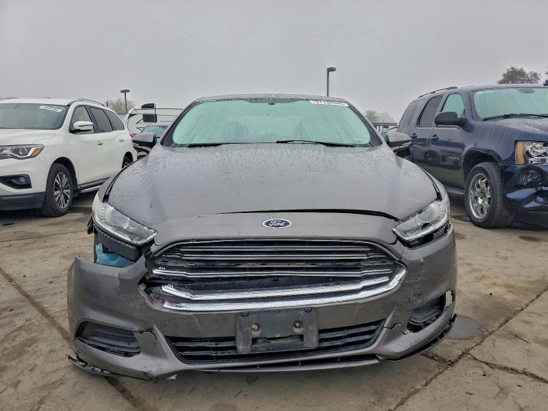 Photo 5 from auction – 2014 FORD FUSION SE with VIN 3FA6P0HD6ER208278