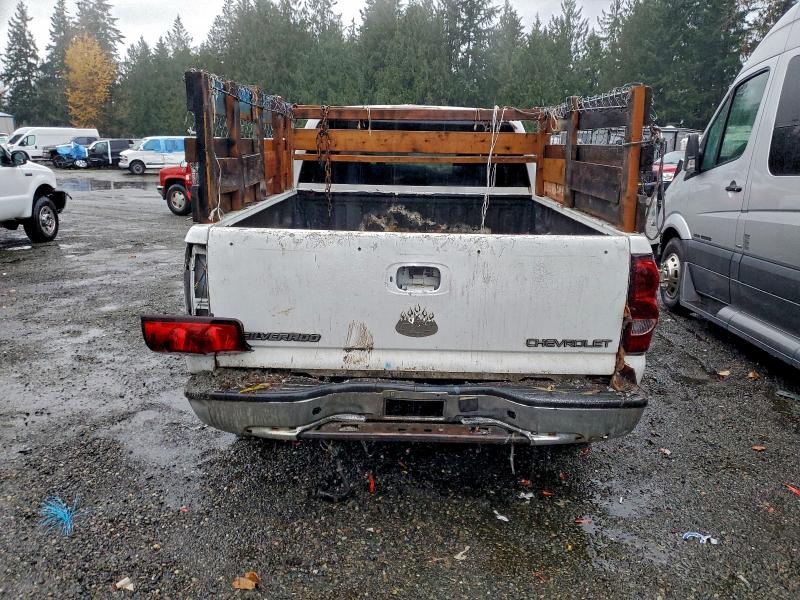 Photo 6 from auction – 2001 CHEVROLET SILVERADO with VIN 1GCEK19T91E146145