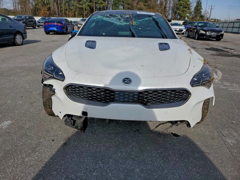 Photo 5 from auction – 2019 KIA STINGER GT with VIN KNAE45LC2K6056550