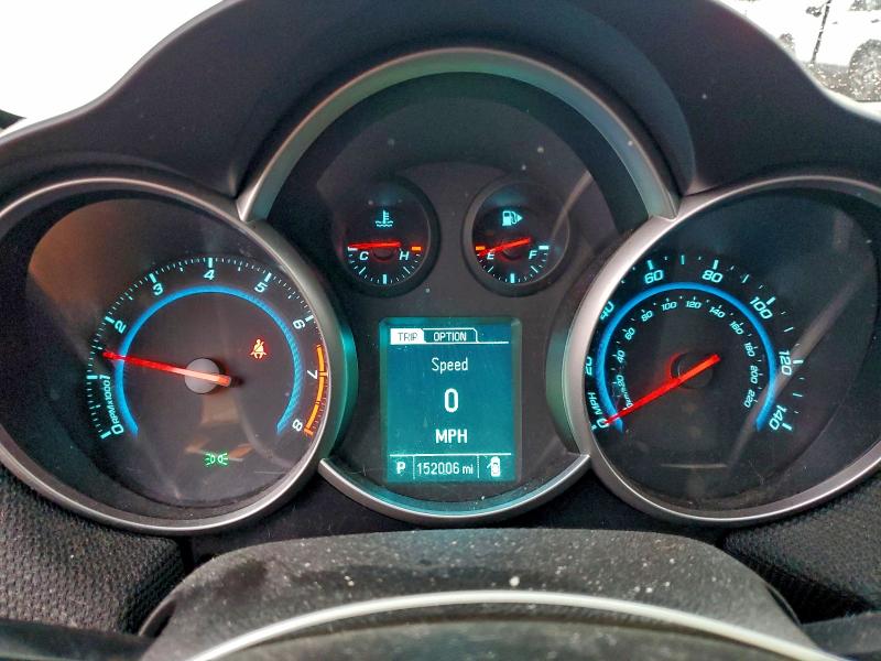 Photo 9 from auction – 2014 CHEVROLET CRUZE with VIN 1G1PC5SB4E7346044