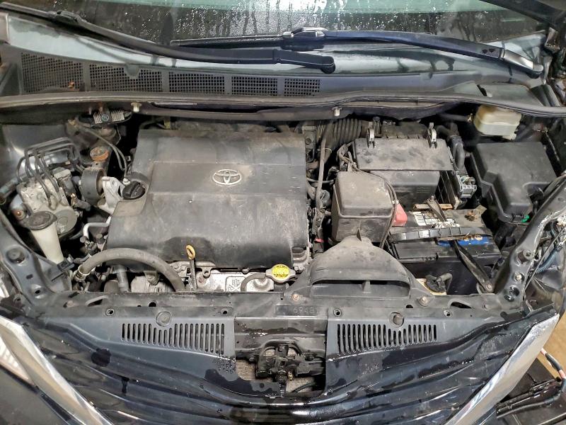 Photo 12 from auction – 2015 TOYOTA SIENNA LE with VIN 5TDJK3DC6FS123960