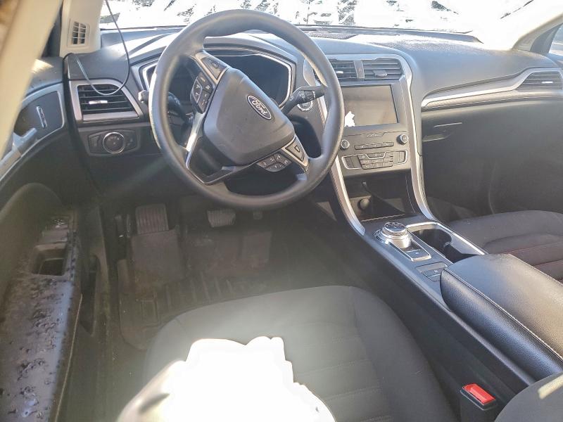 Photo 8 from auction – 2020 FORD FUSION SE with VIN 3FA6P0LU8LR224499