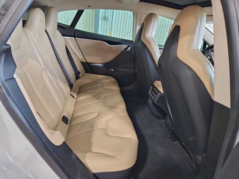 Photo 10 from auction – 2015 TESLA MODEL S with VIN 5YJSA1E25FF108856